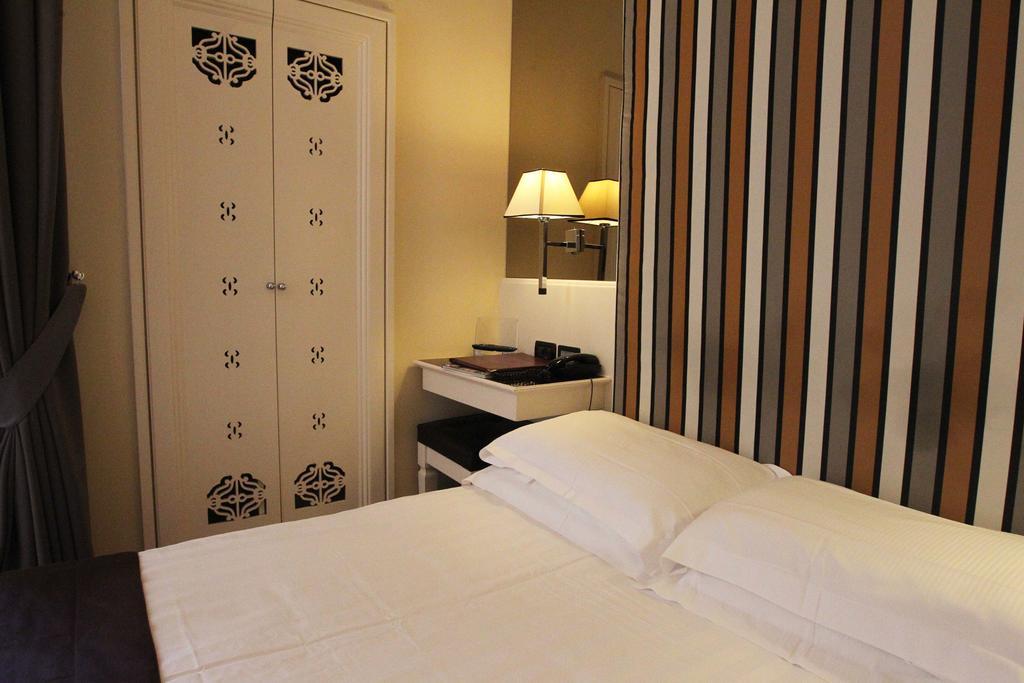 Milano & Spa***s Hotel Verona