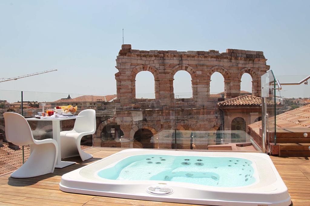 Milano & Spa***s